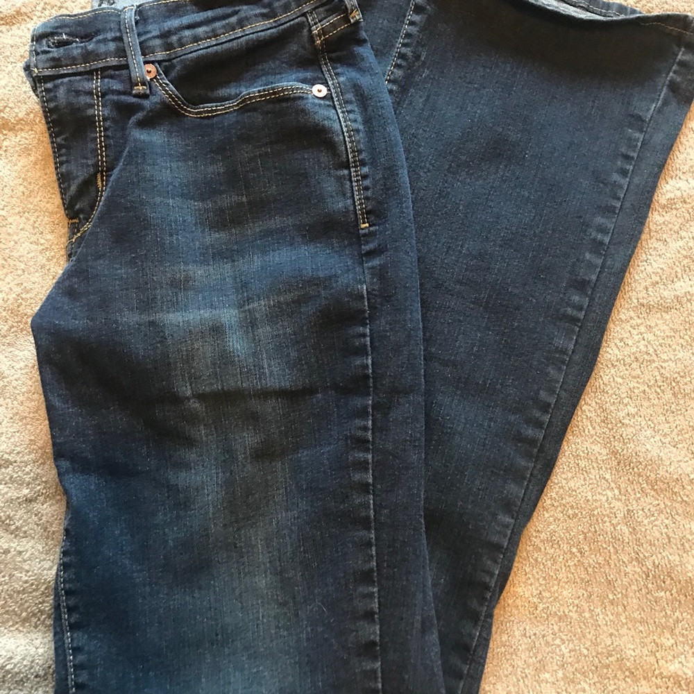 Denizen curvy boot cut jeans size 6